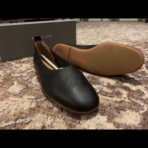 Purchased from Everlane. Never worn.